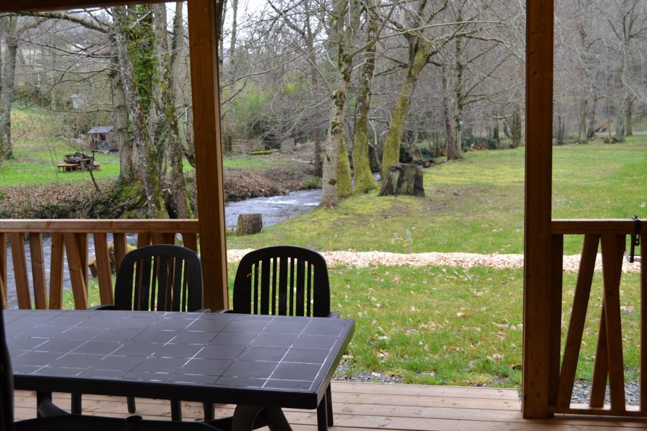 Chalets Au Bord De L'Eau Caudebronde Экстерьер фото