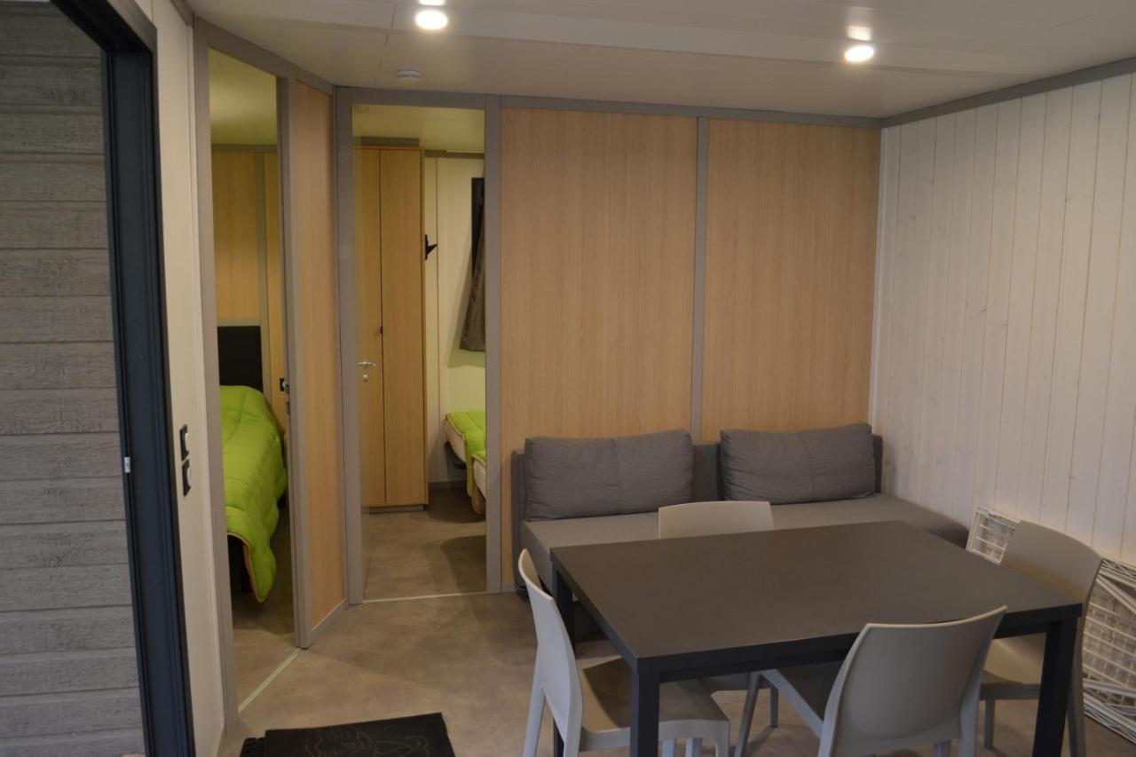 Chalets Au Bord De L'Eau Caudebronde Экстерьер фото